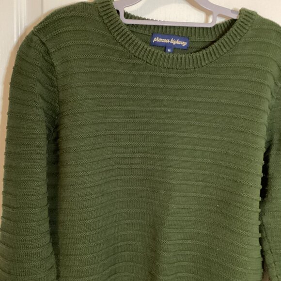 Princess Highway Women's Olive Green Cropped Knit Sweater Size 14 Crew Neck - Picture 2 of 9